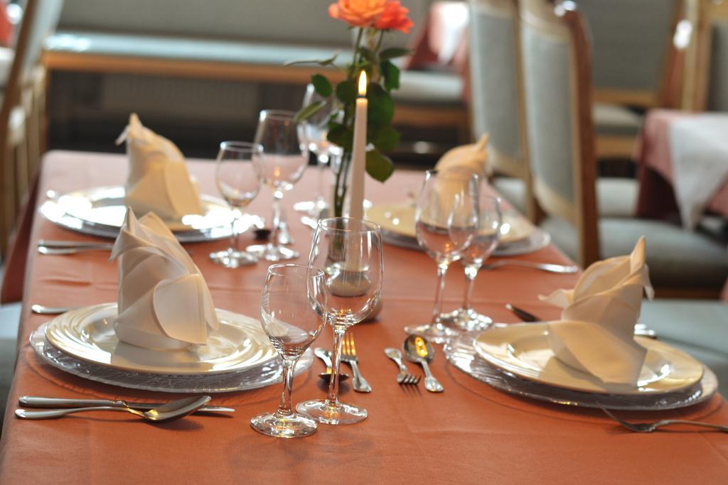 Hotel-Restaurant Heiligenstadter Hof Heiligenstadt in Oberfranken Екстериор снимка